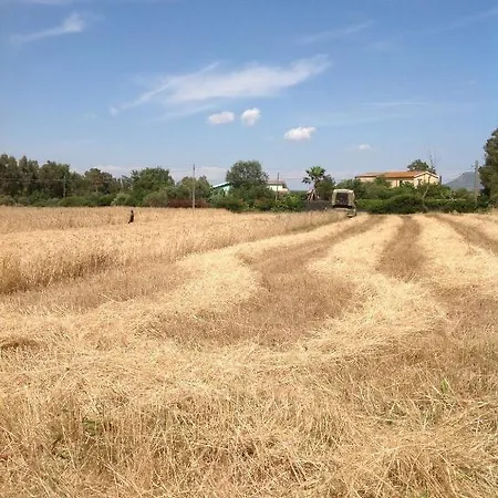 Il Paradiso Фермерский дом Иглесиас